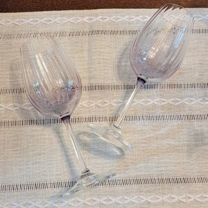 Elegant GALWAY Pale Amethyst Crystal Wine Glass Set